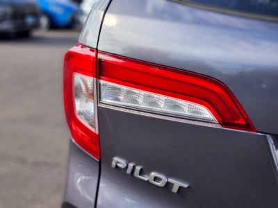 2021 Honda Pilot Touring 8 Passenger