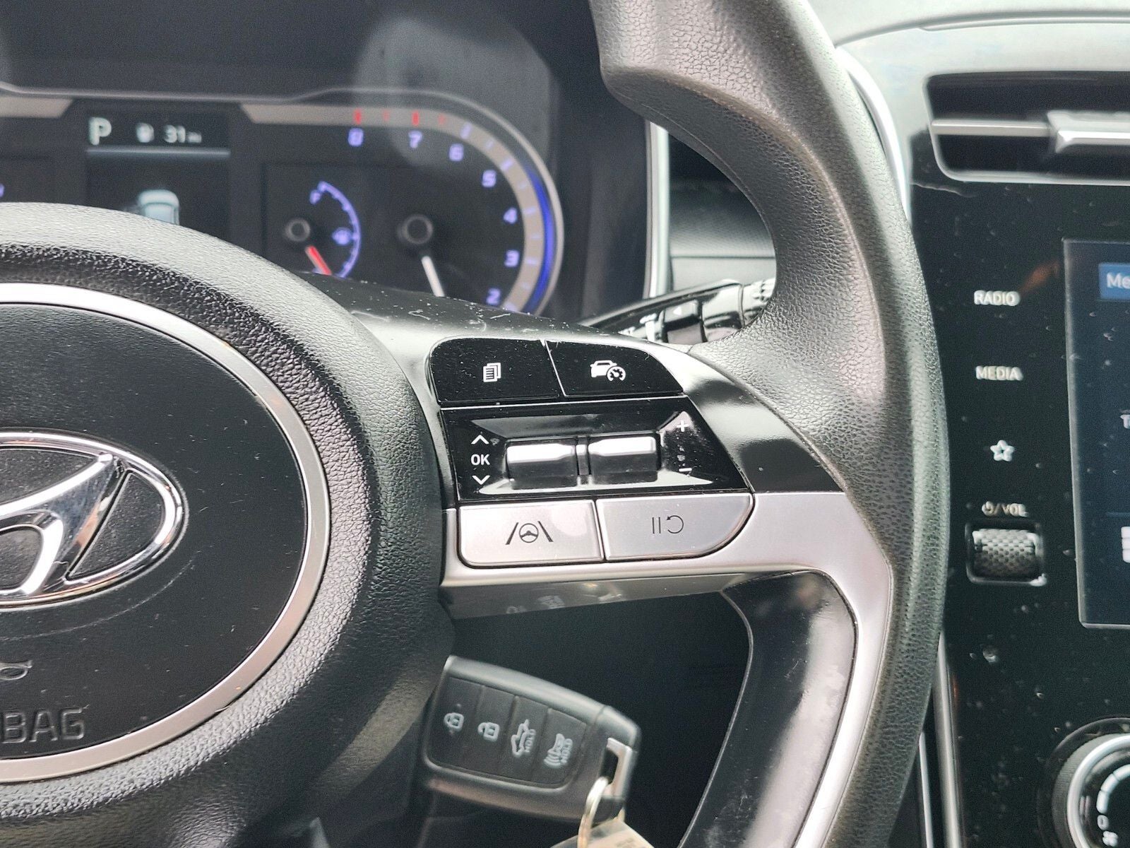 2022 Hyundai Santa Cruz SE