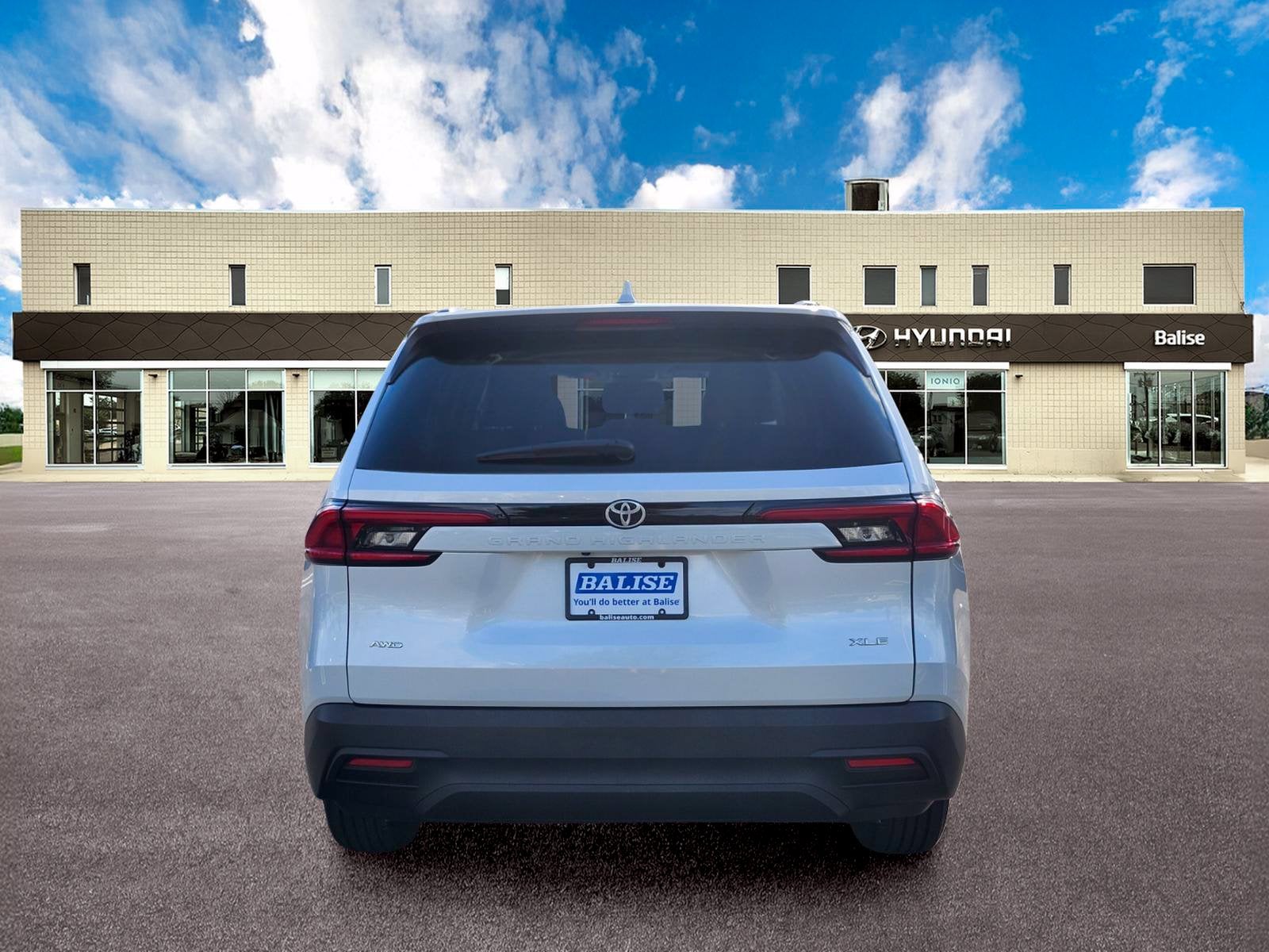 2024 Toyota Grand Highlander XLE