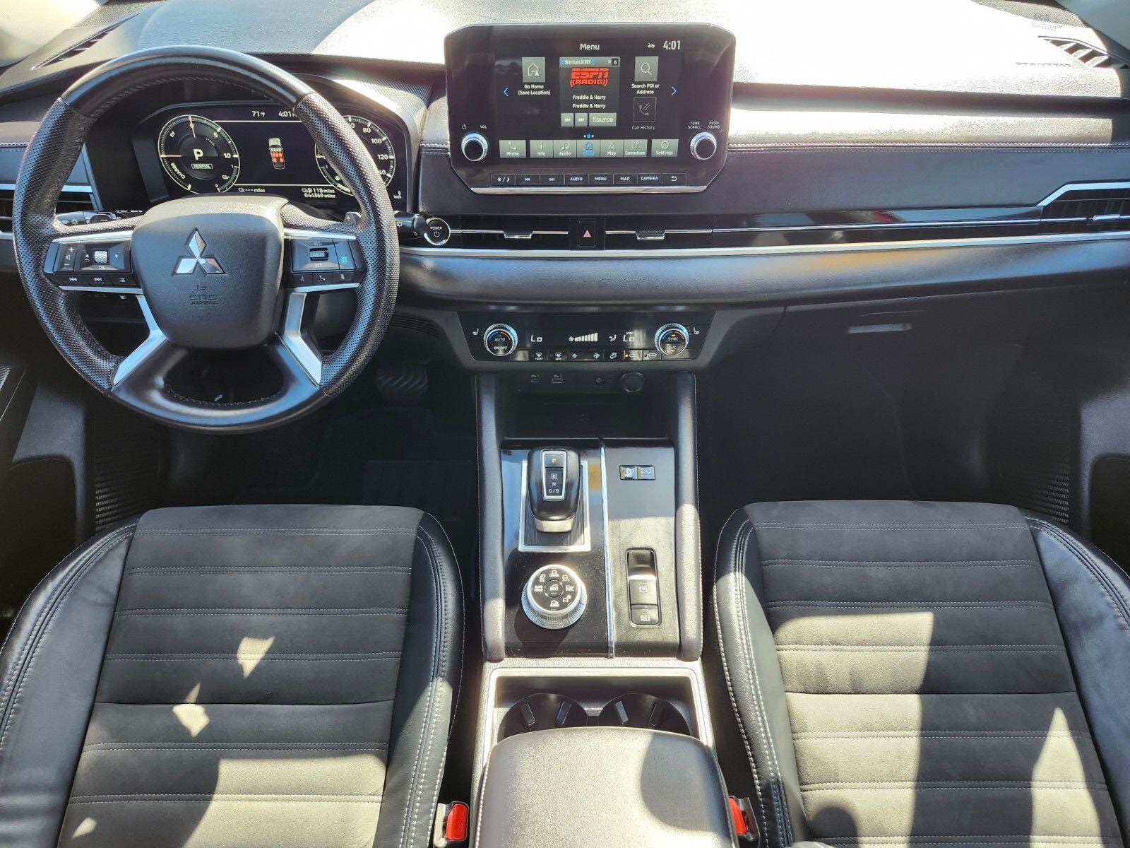 2023 Mitsubishi Outlander PHEV SE