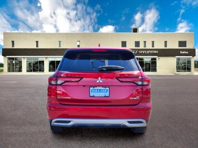 2023 Mitsubishi Outlander PHEV SE