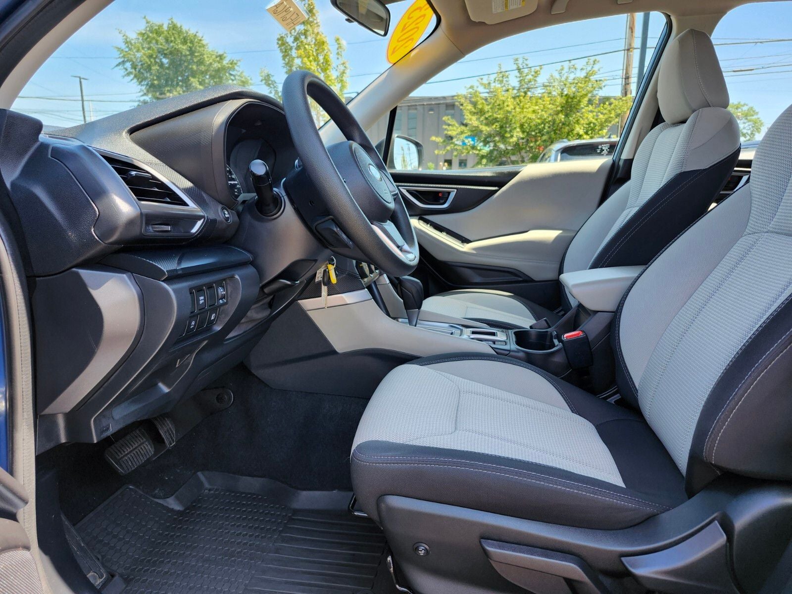 2023 Subaru Forester Base