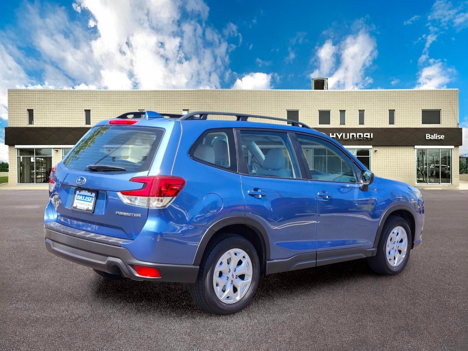 2023 Subaru Forester Base