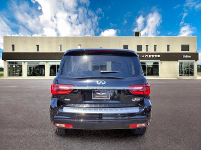 2023 INFINITI QX80 Premium Select