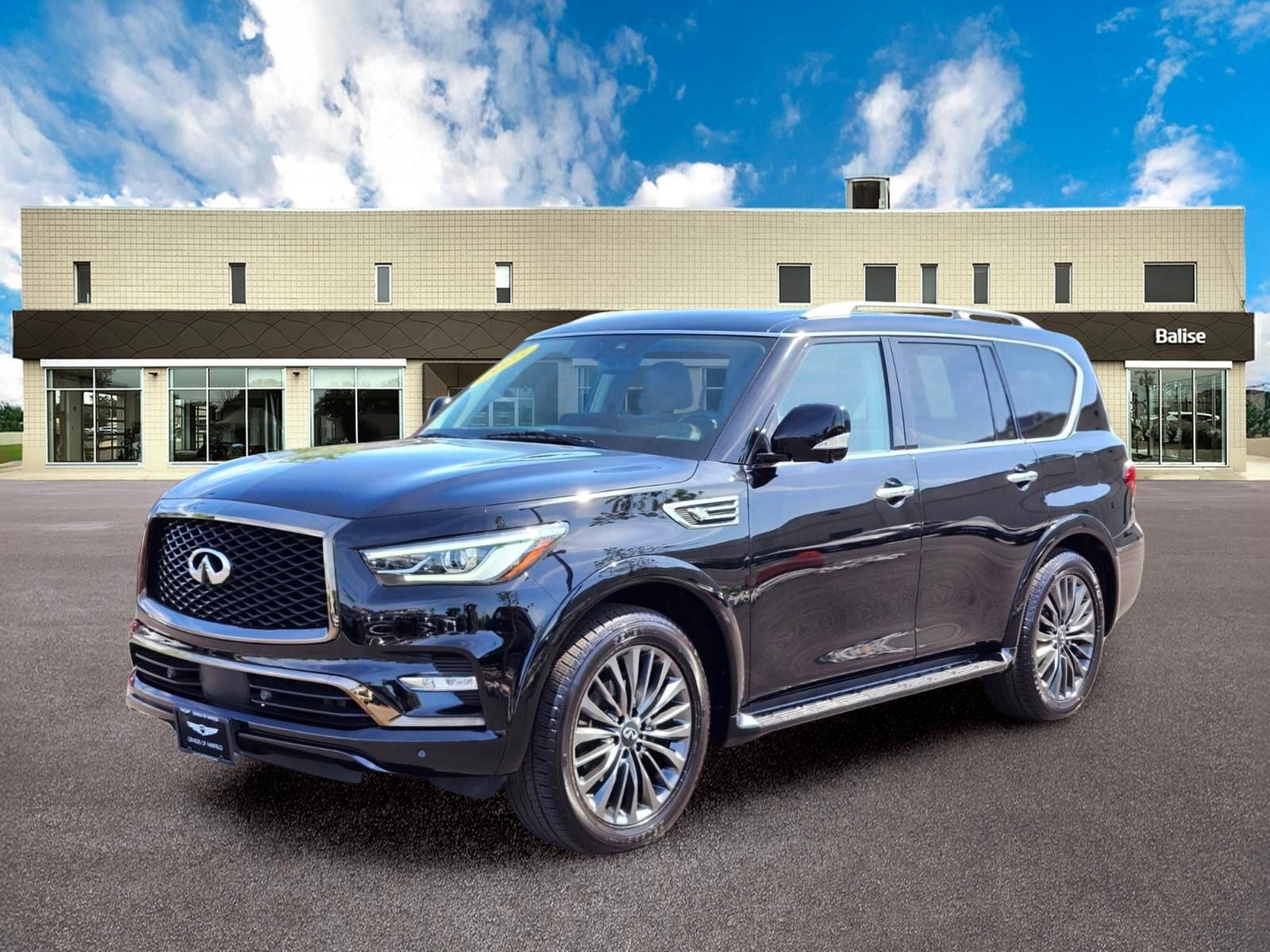 2023 INFINITI QX80 Premium Select