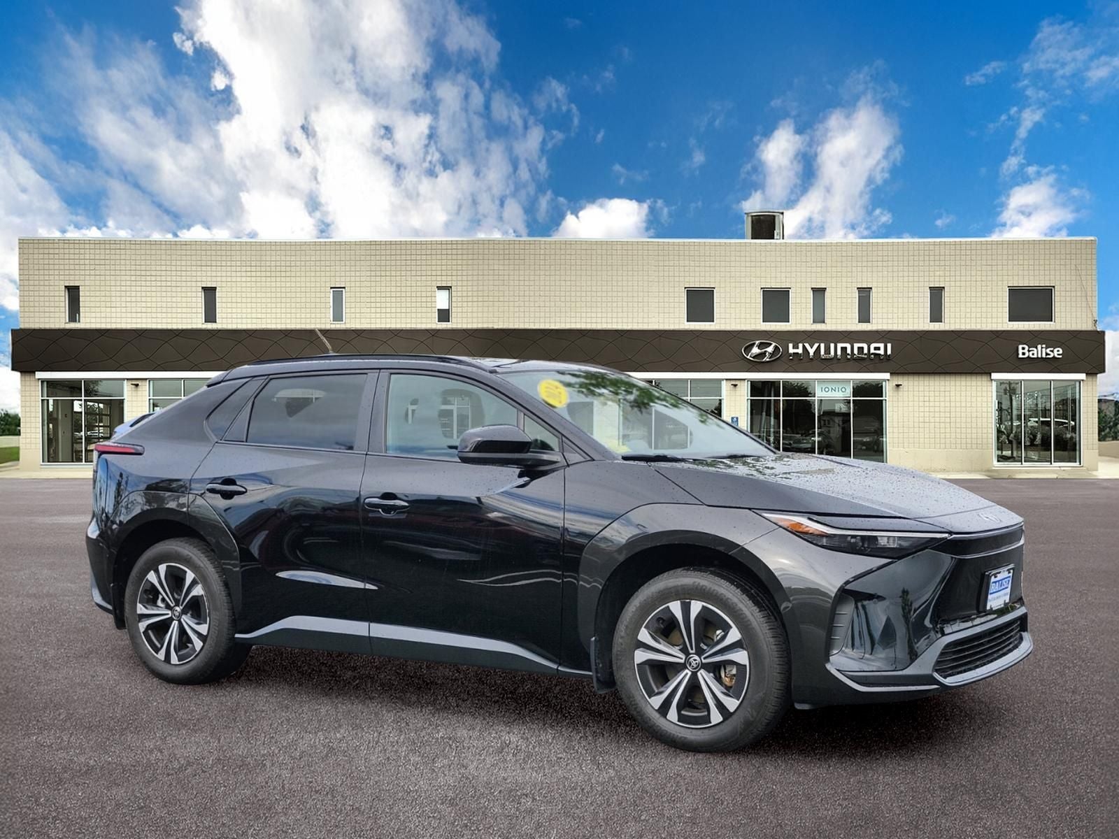 2024 Toyota bZ4X XLE