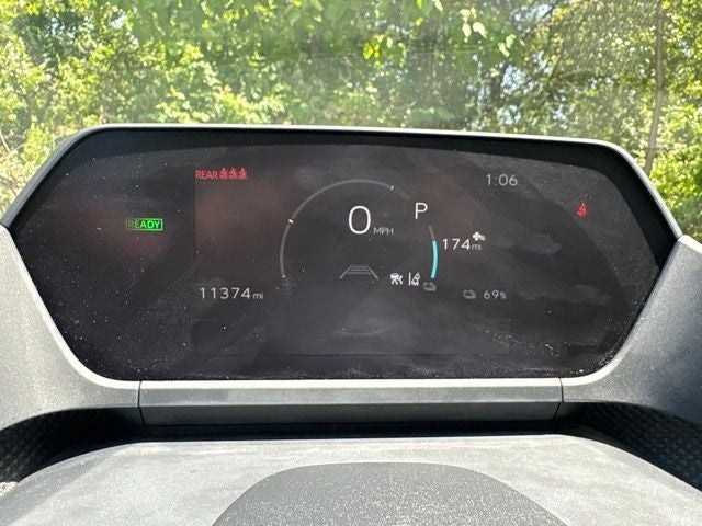 2024 Toyota bZ4X XLE
