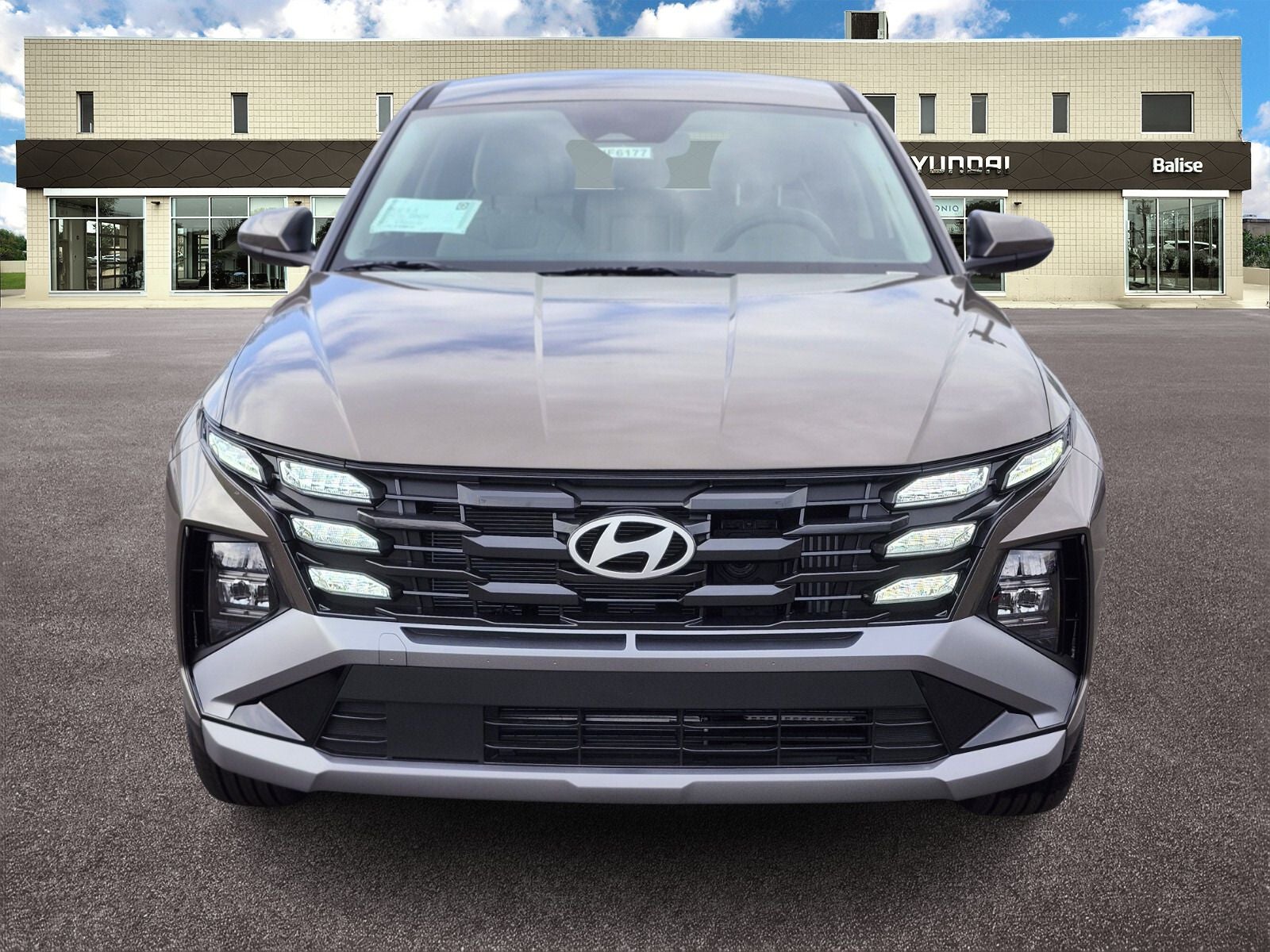 2026 Hyundai Tucson Hybrid Blue SE