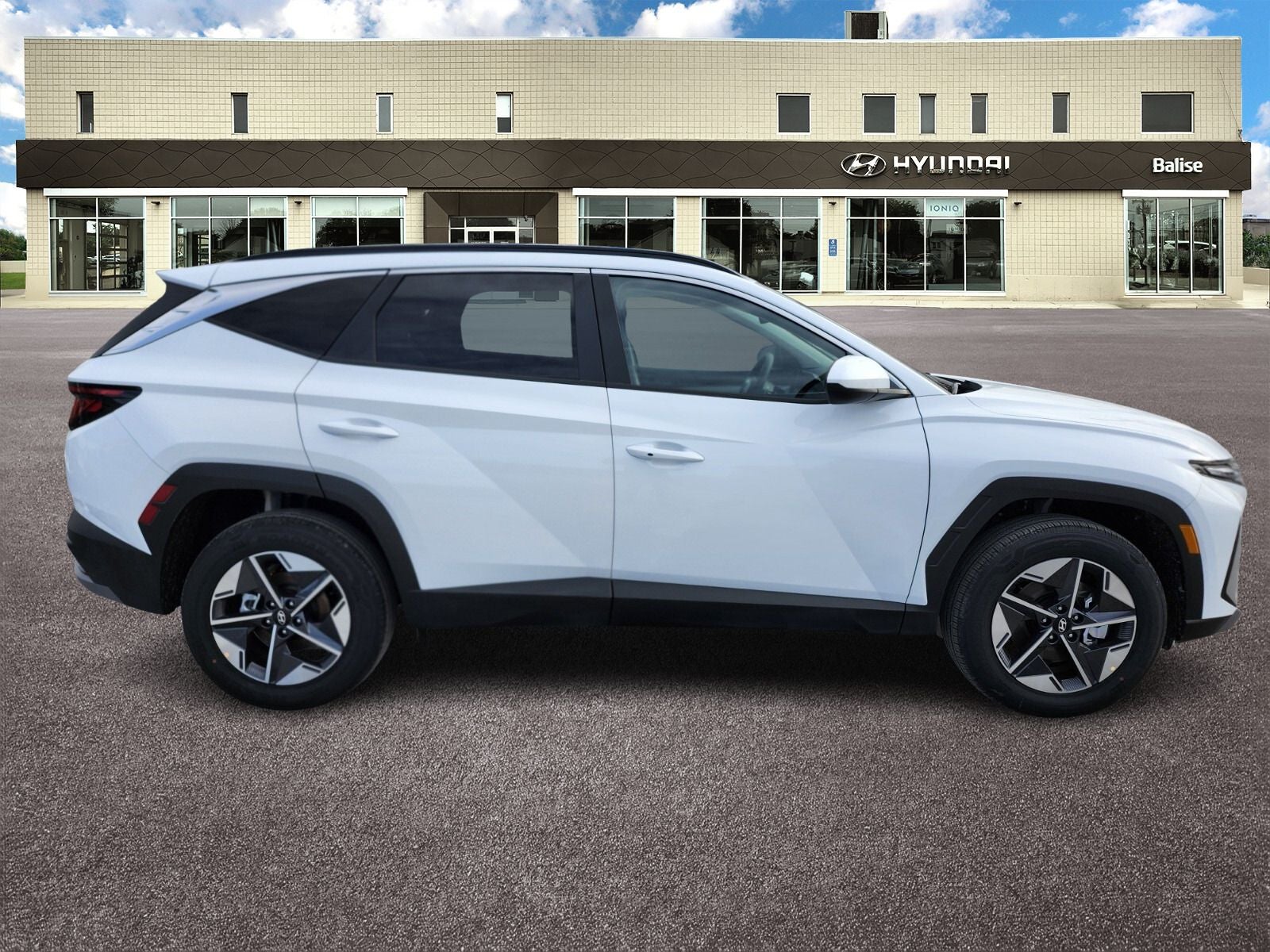 2026 Hyundai Tucson Hybrid SEL