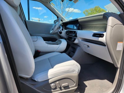 2026 Hyundai Palisade Hybrid SEL Premium 8 Passenger