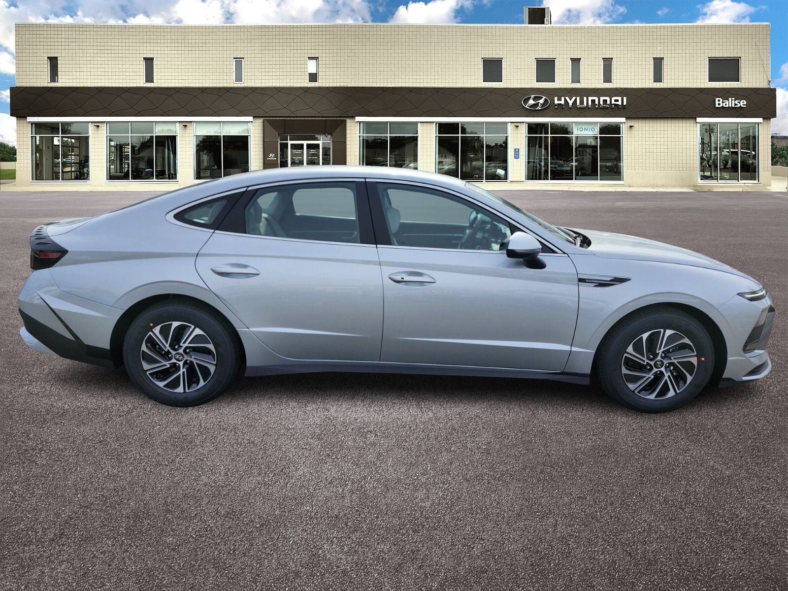 2026 Hyundai Sonata Hybrid Blue