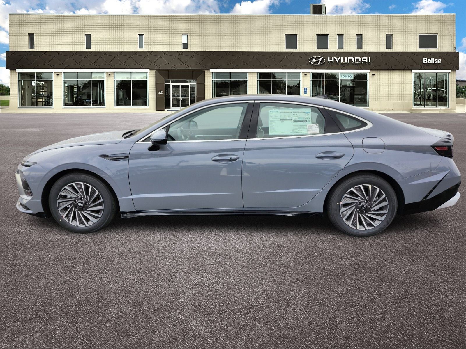 2026 Hyundai Sonata Hybrid SEL