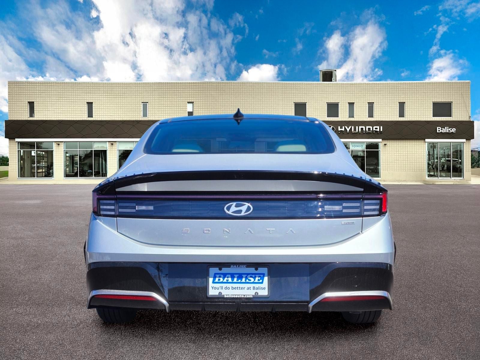 2026 Hyundai Sonata Hybrid SEL