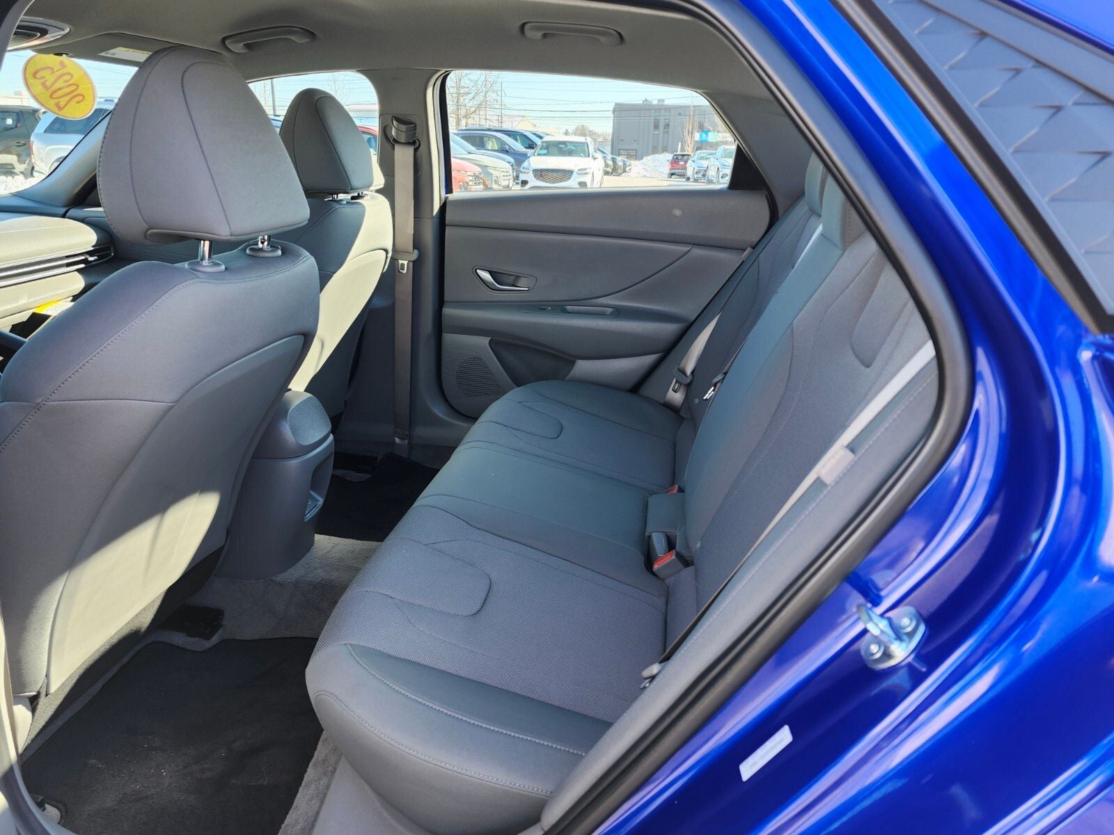 2025 Hyundai Elantra SE