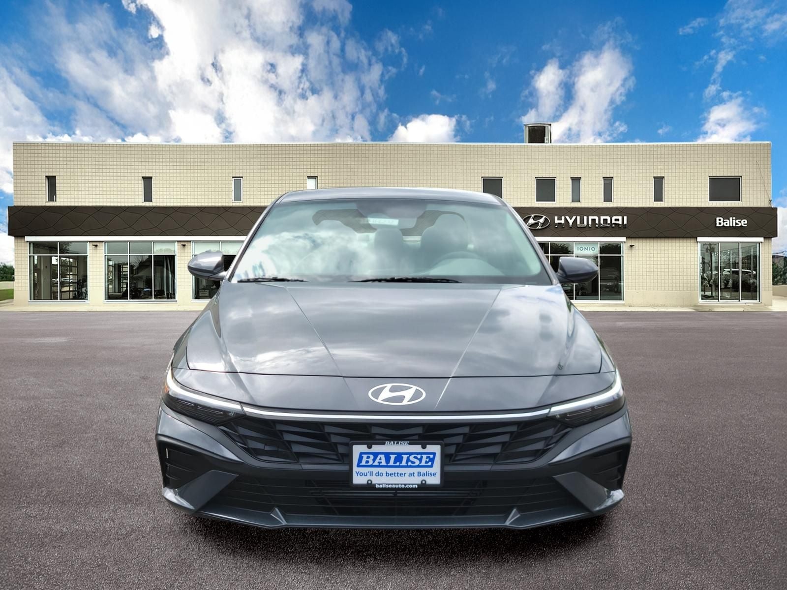 2026 Hyundai Elantra SE