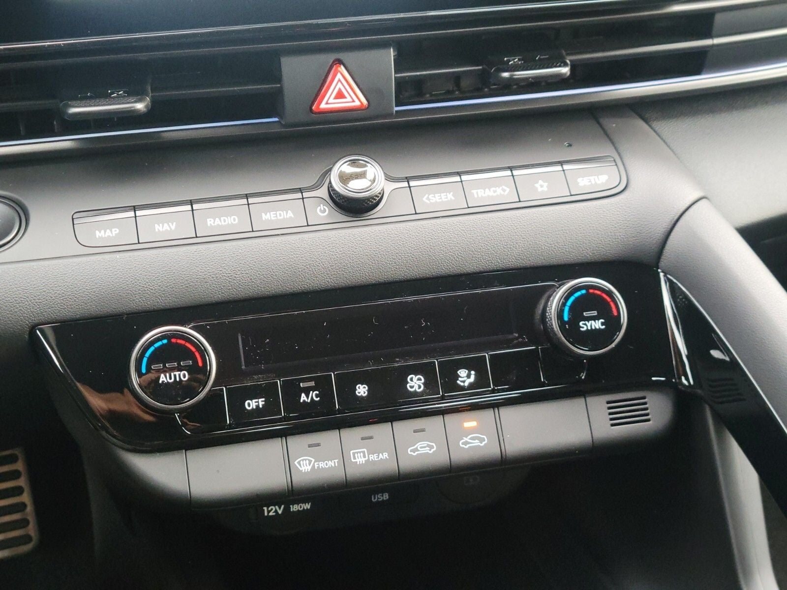 2026 Hyundai Elantra Hybrid SEL Sport