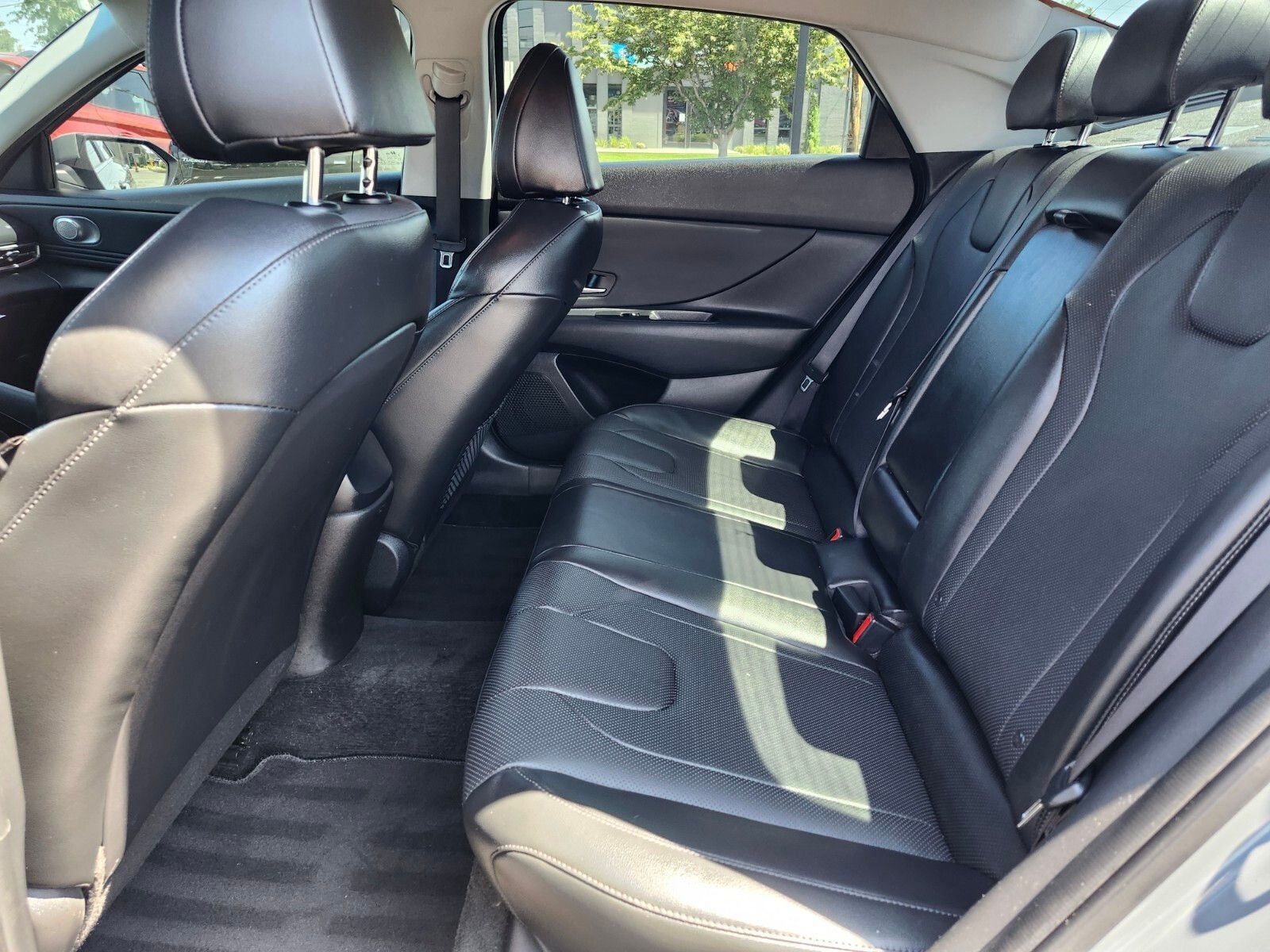 2022 Hyundai Elantra Limited