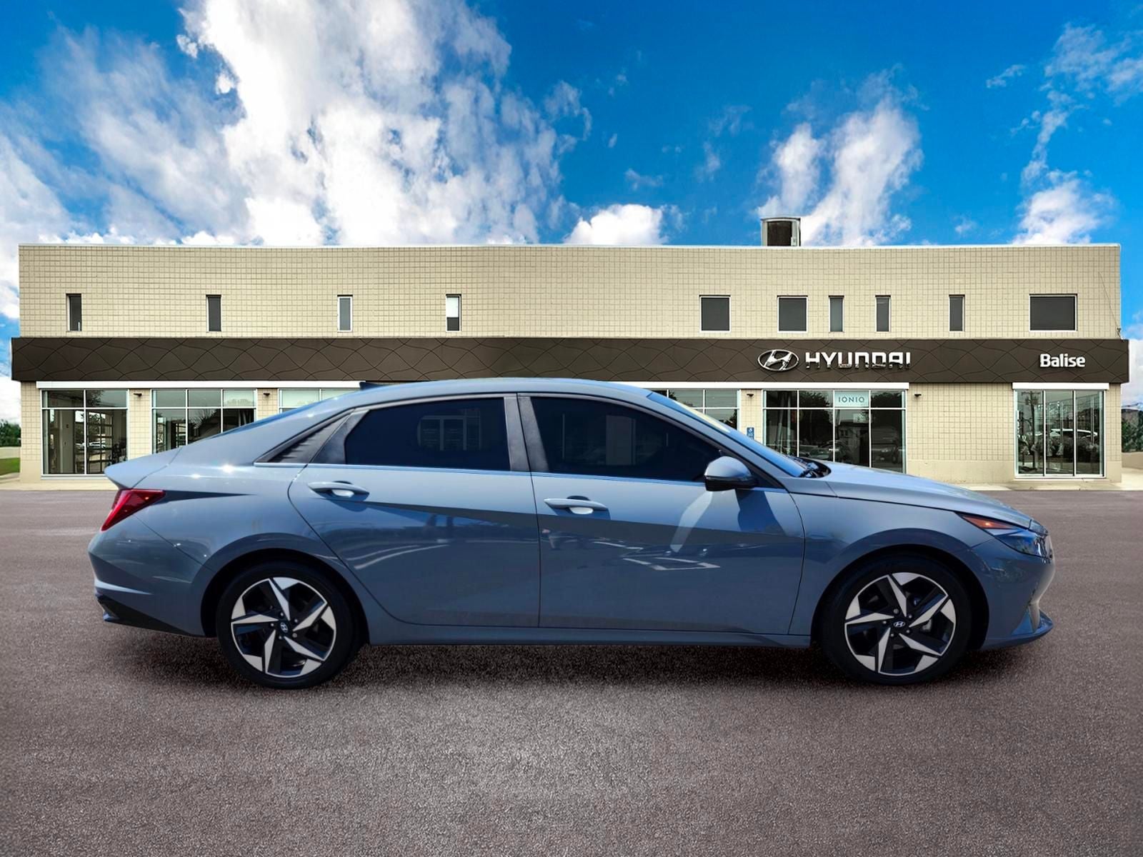 2022 Hyundai Elantra Limited