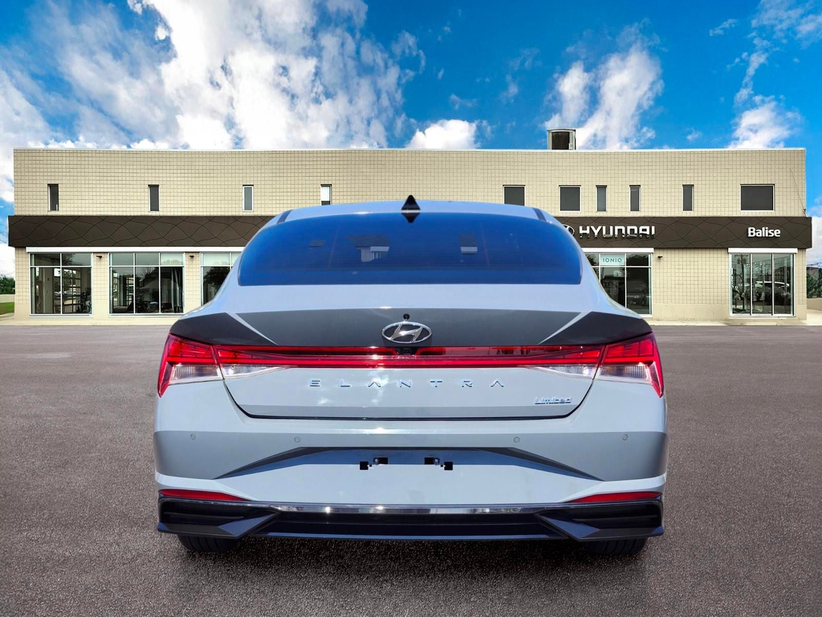 2022 Hyundai Elantra Limited