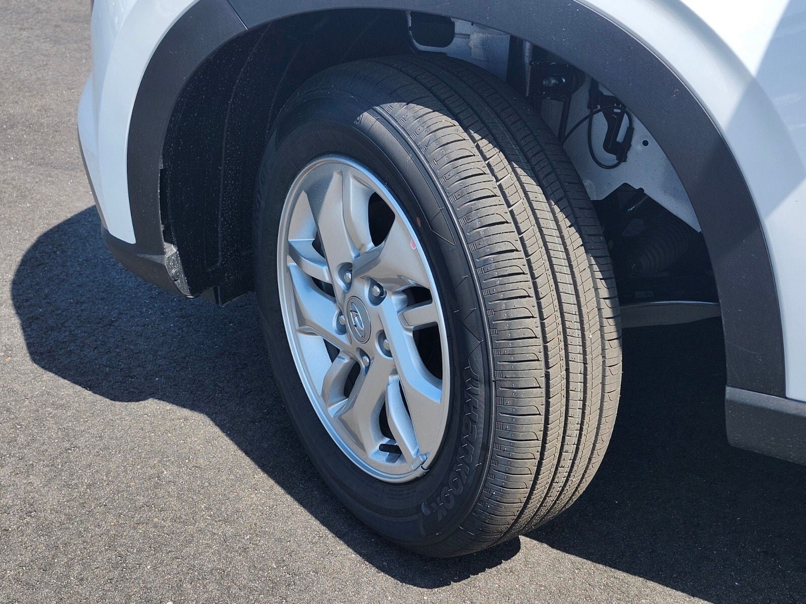 2026 Hyundai Venue SE