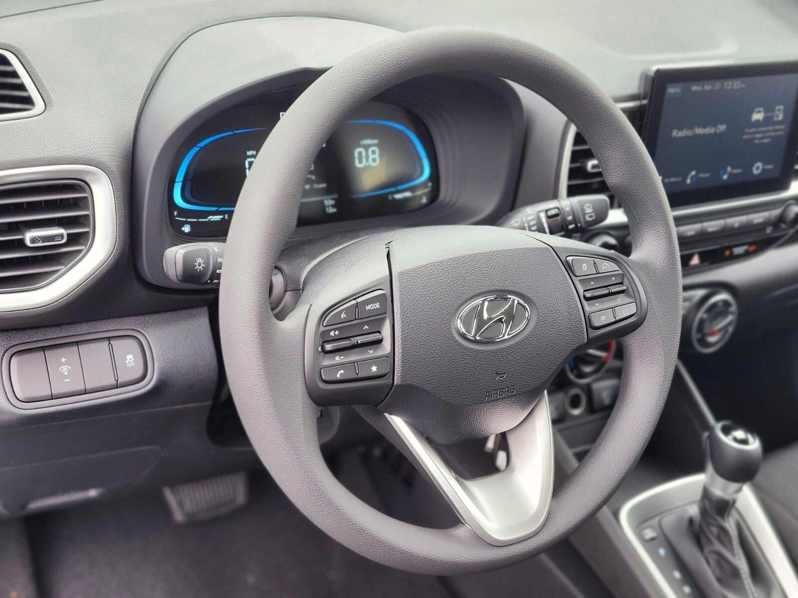 2026 Hyundai Venue SE