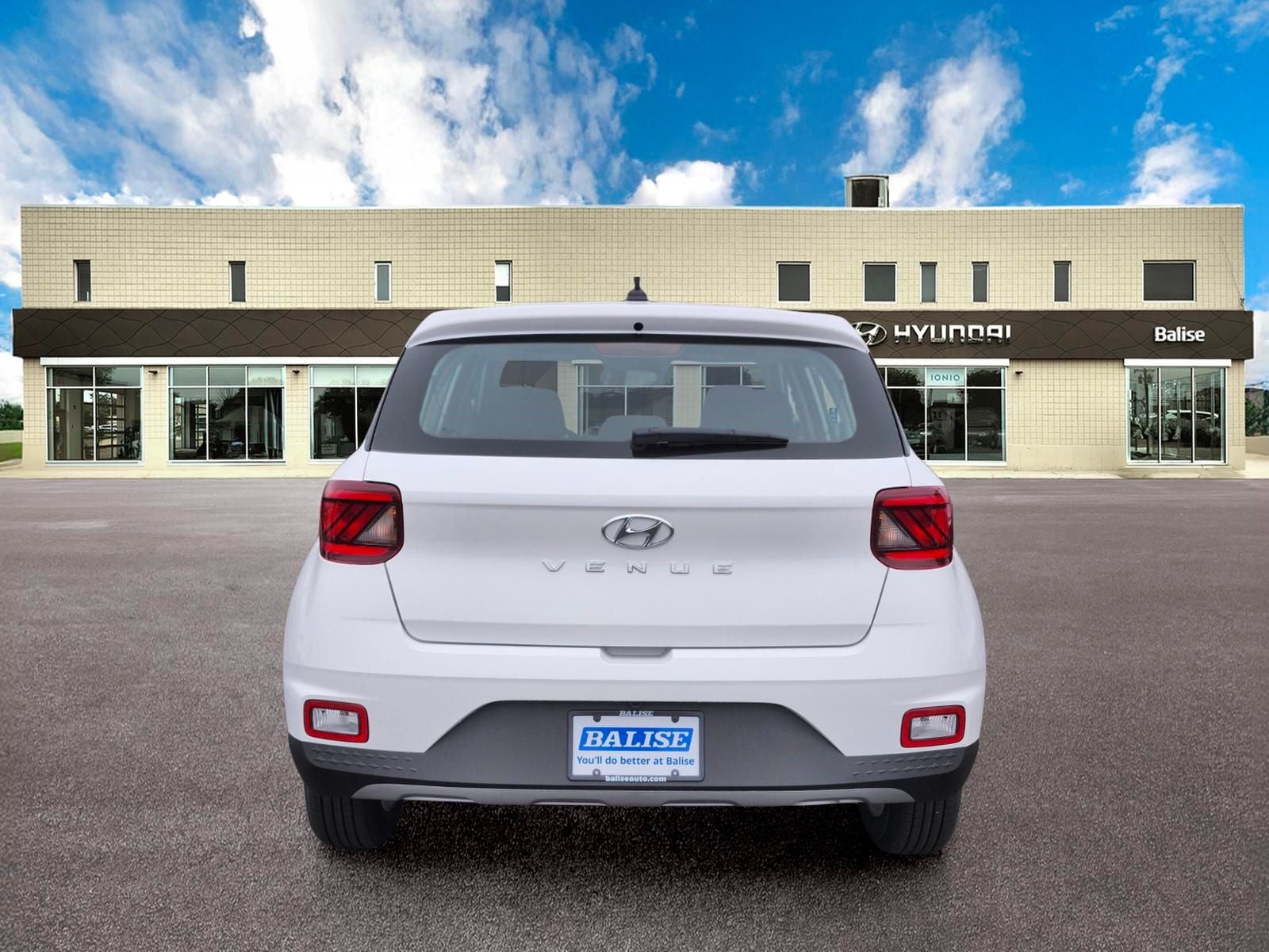 2026 Hyundai Venue SE