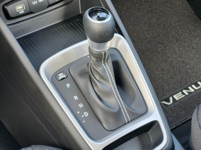 2026 Hyundai Venue SE