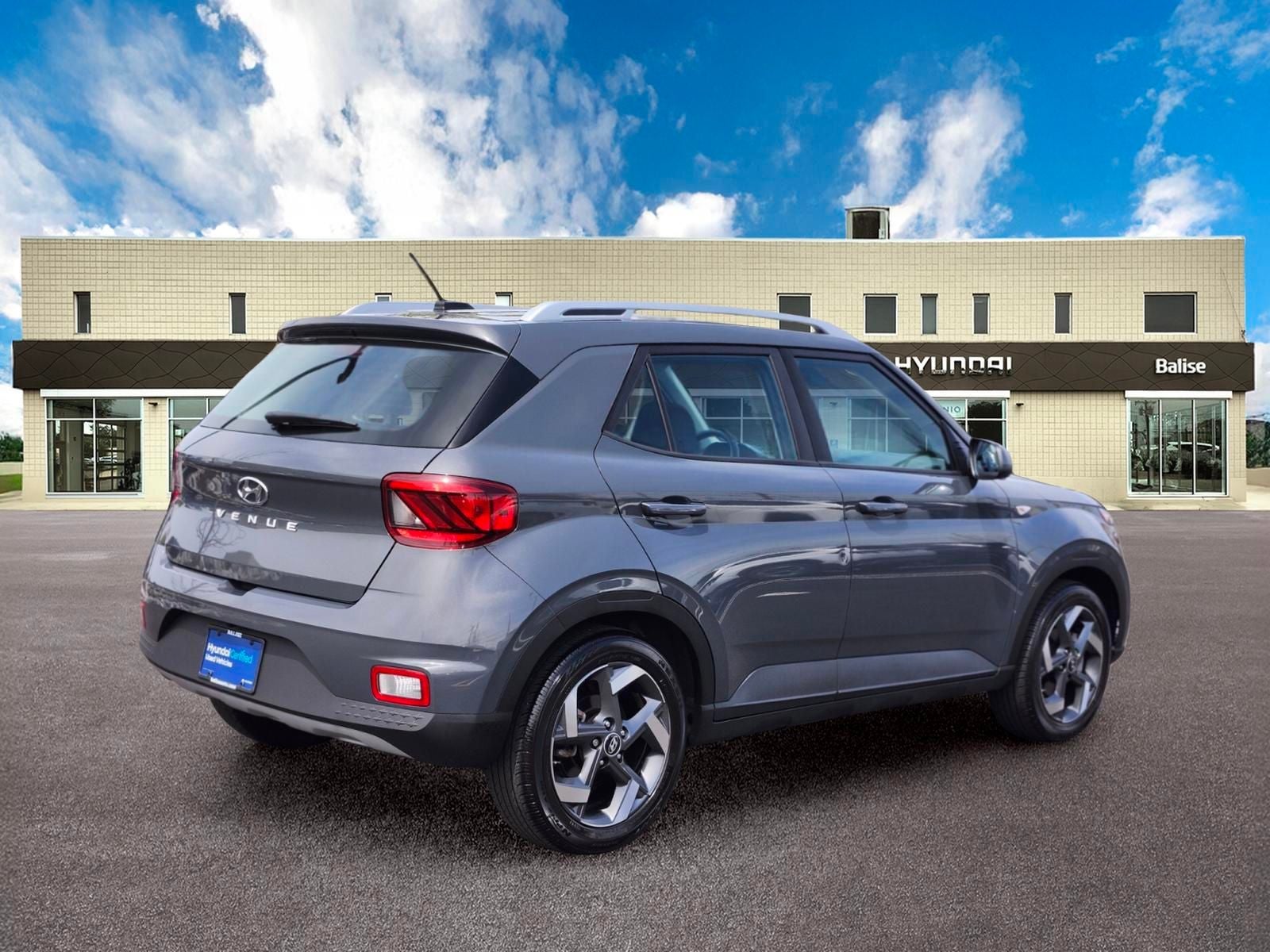 2023 Hyundai Venue SEL