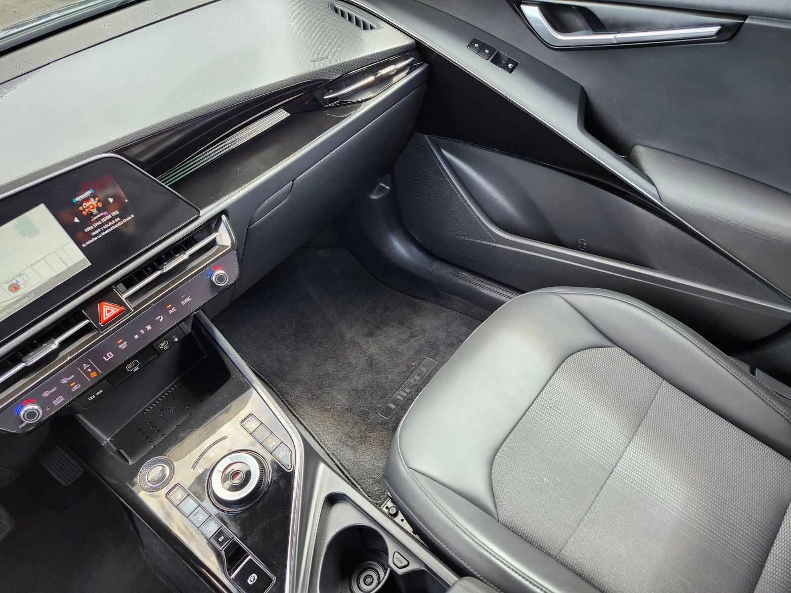 2023 Kia Niro Plug-In Hybrid EX