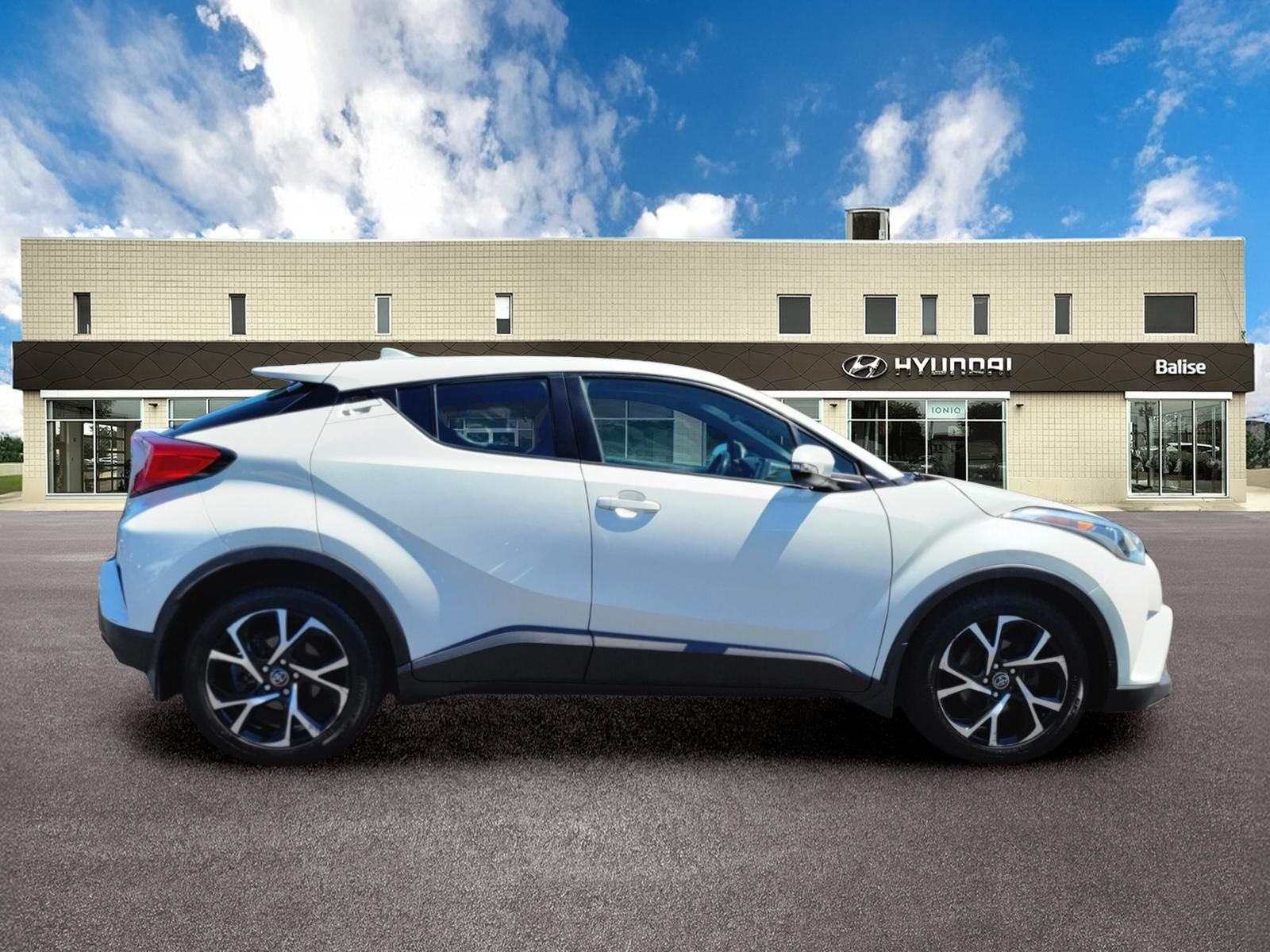 2018 Toyota C-HR XLE