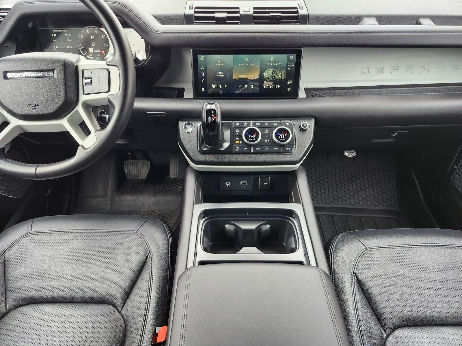 2024 Land Rover Defender 110 S