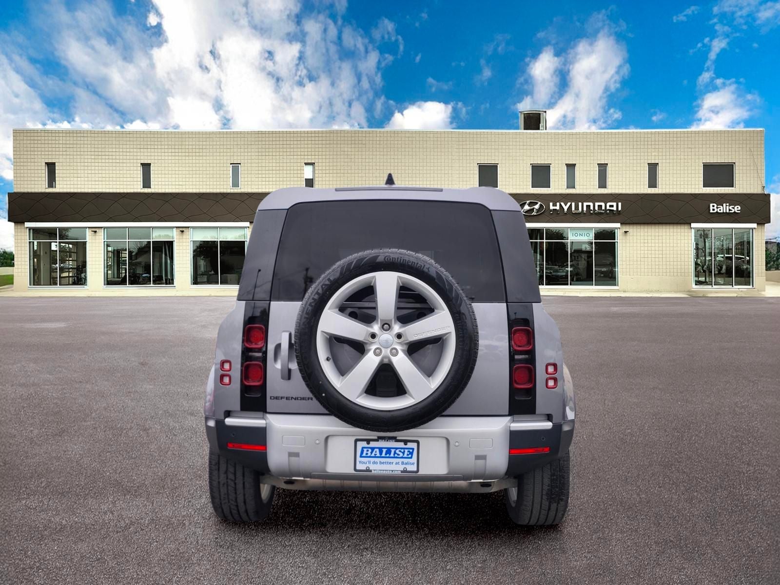2024 Land Rover Defender 110 S