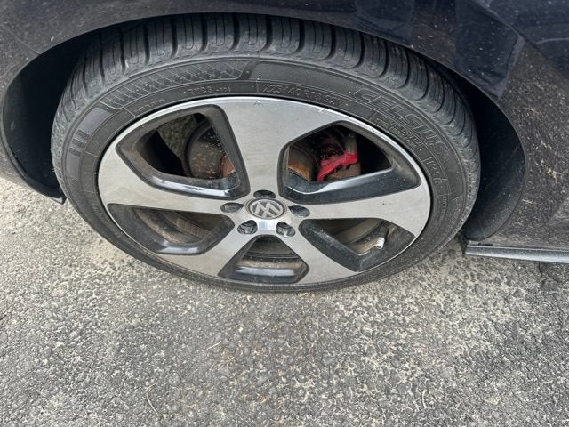 2016 Volkswagen Golf GTI S