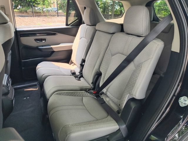 2023 Honda Pilot LX