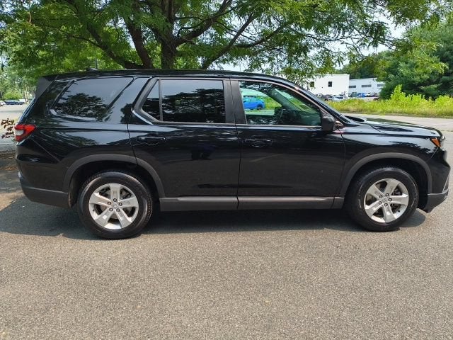 2023 Honda Pilot LX