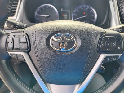 2018 Toyota Highlander SE