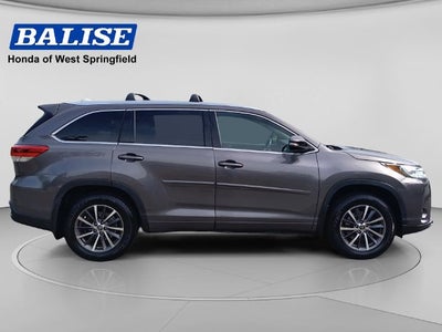 2018 Toyota Highlander SE