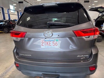 2018 Toyota Highlander SE