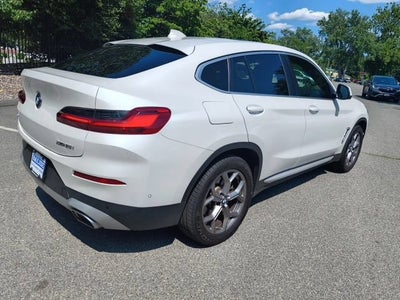 2023 BMW X4 xDrive30i