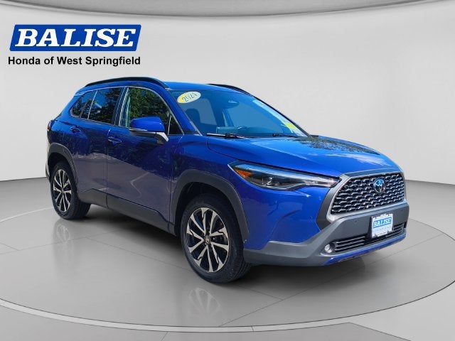 2024 Toyota Corolla Cross XLE