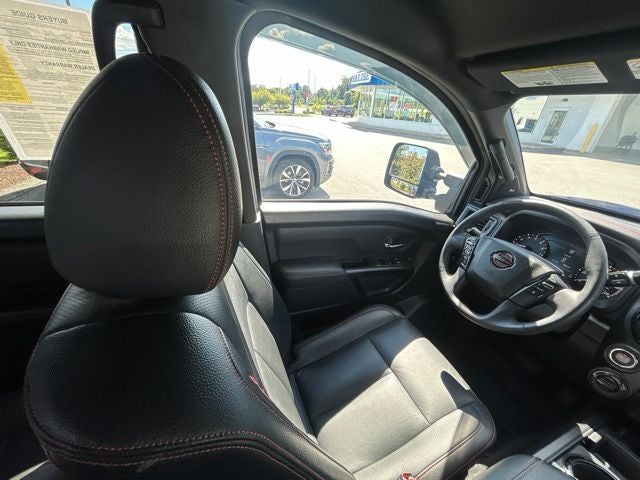 2024 Nissan Titan PRO-4X
