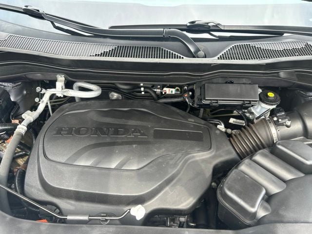 2021 Honda Pilot Touring 7 Passenger