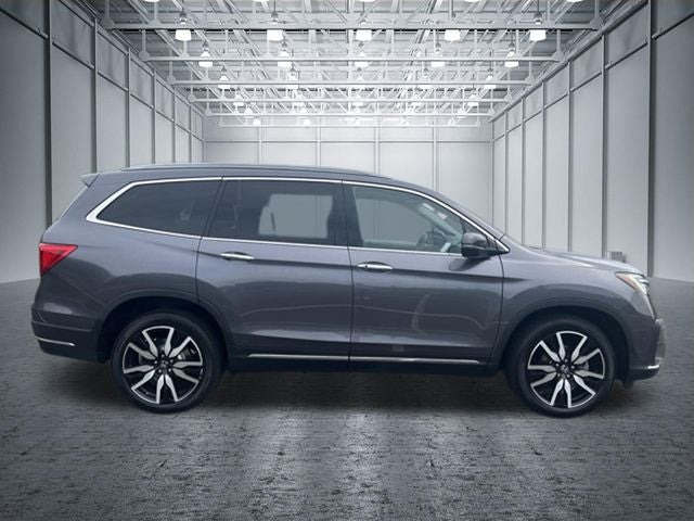 2021 Honda Pilot Touring 7 Passenger
