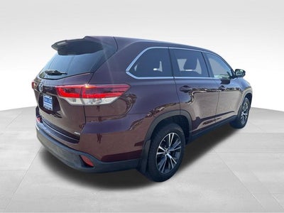 2019 Toyota Highlander LE