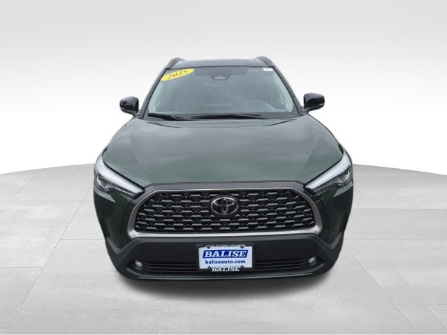 2025 Toyota Corolla Cross XLE
