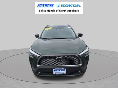 2025 Toyota Corolla Cross XLE