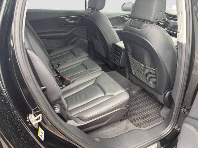 2023 Audi Q7 55 Premium quattro