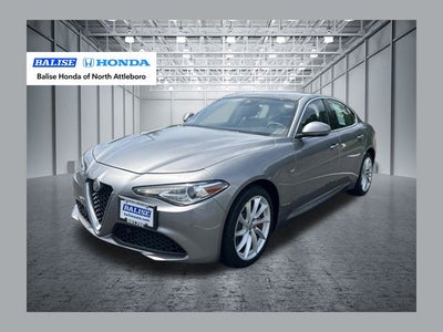 2018 Alfa Romeo Giulia Base
