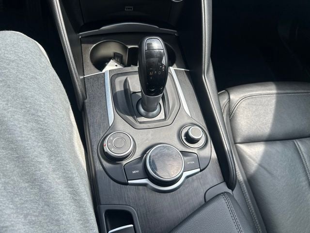 2018 Alfa Romeo Giulia Base