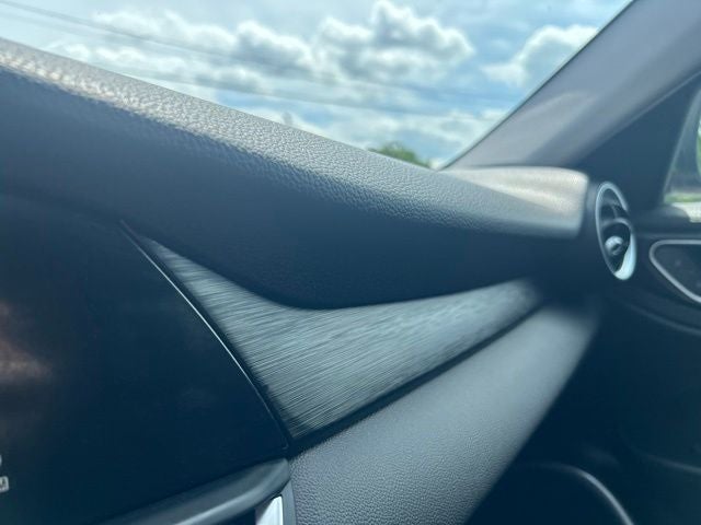 2018 Alfa Romeo Giulia Base
